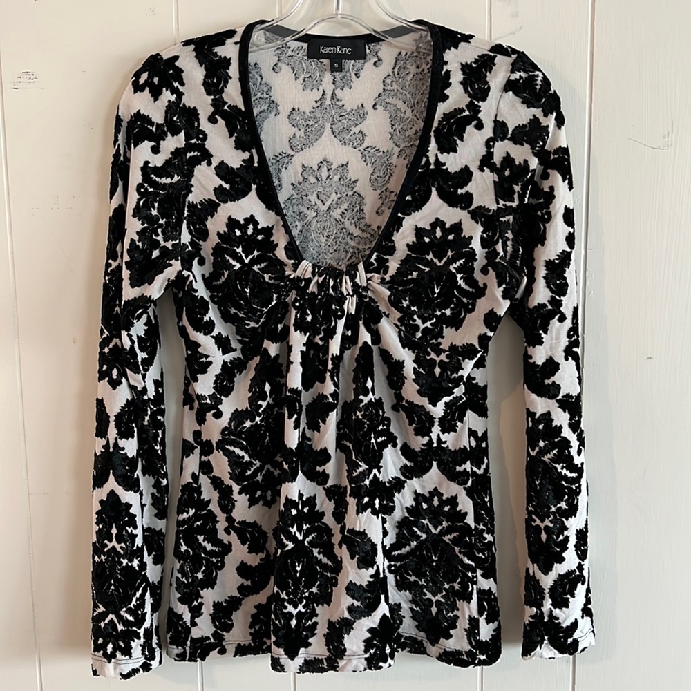 Karen Kane Velvet Embossed V Neck Top